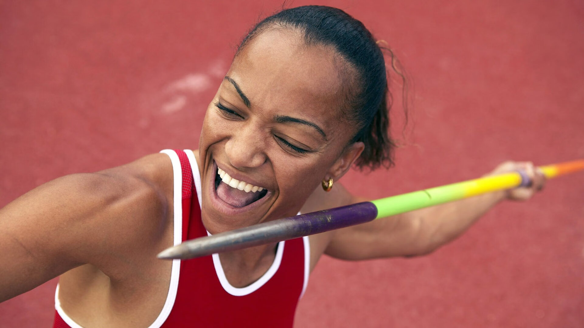 双城记，从莎拉波娃的尖叫到掘金的无声崛起，从有声呐喊到无声登顶，双城记