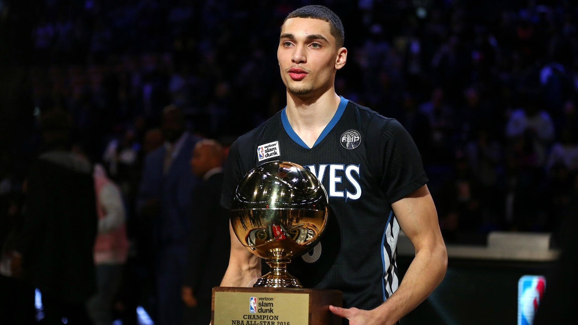 王者归来！西亚卡姆手术刀下重生，一役点燃C9沸腾之夜，西亚卡姆手术刀下重生，王者归来引爆C9沸腾夜